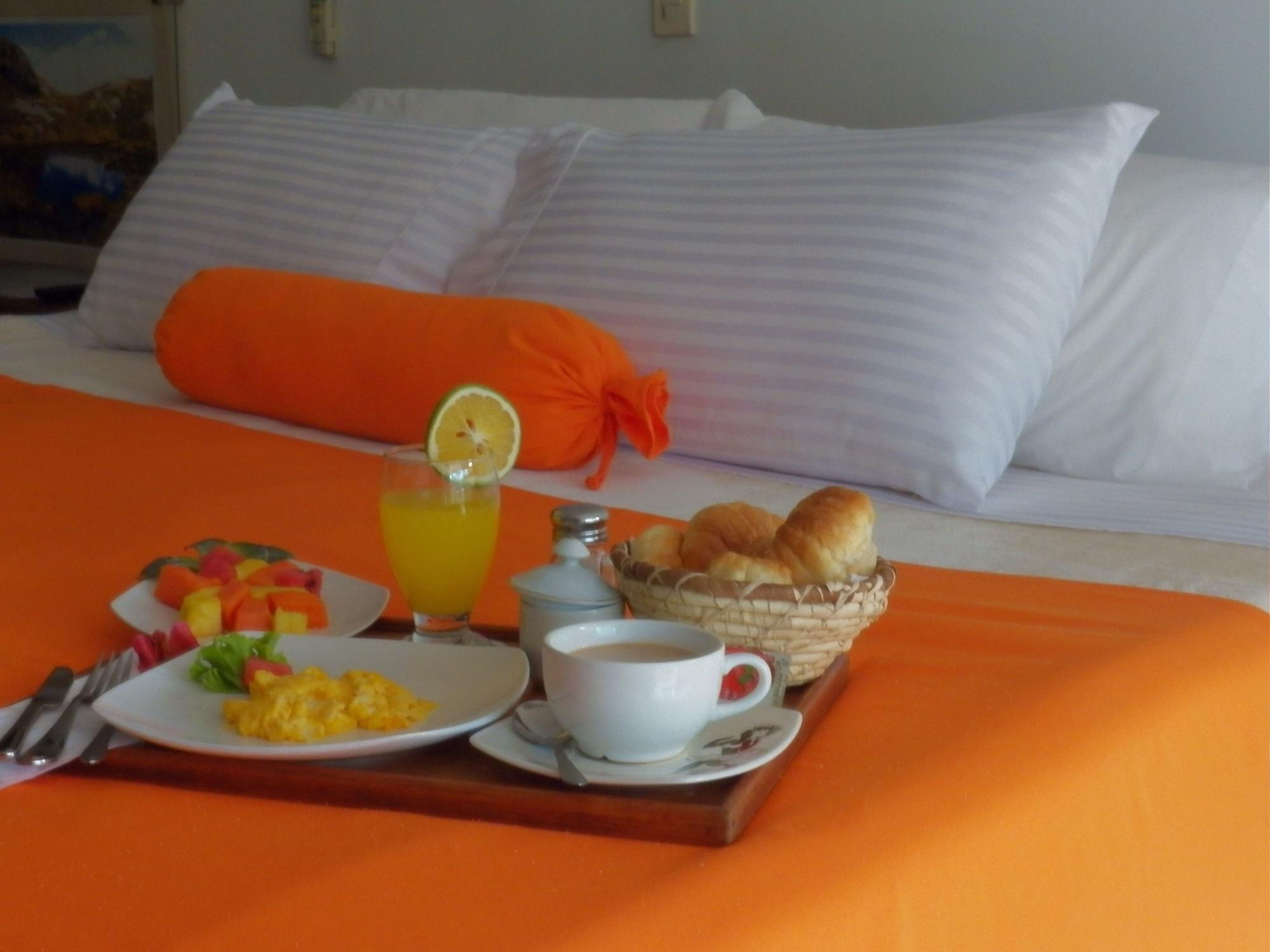Hotel Casa Santa Monica Norte كالي المظهر الخارجي الصورة