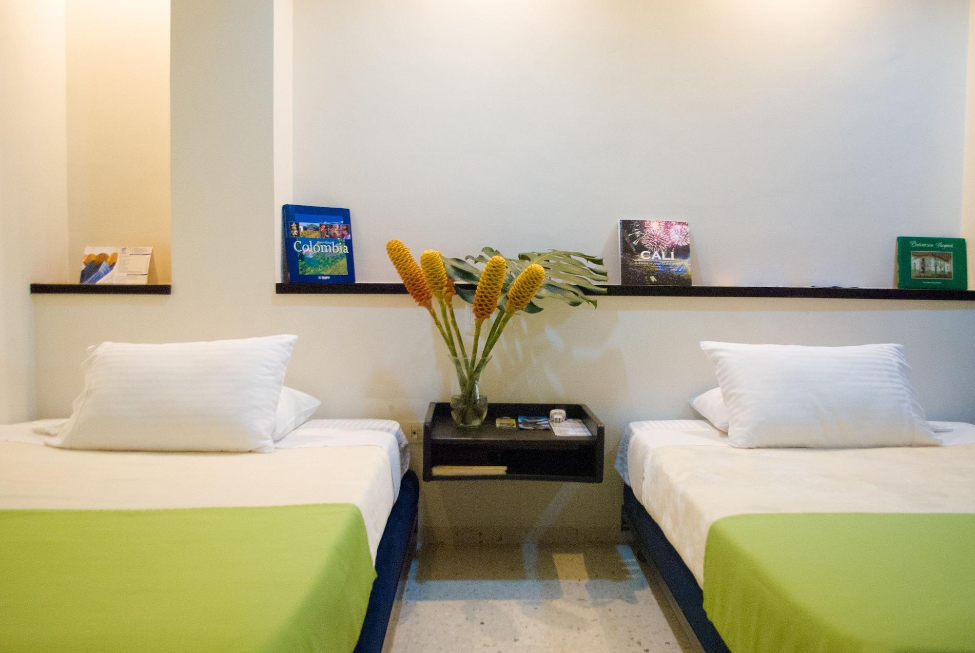 Hotel Casa Santa Monica Norte كالي المظهر الخارجي الصورة