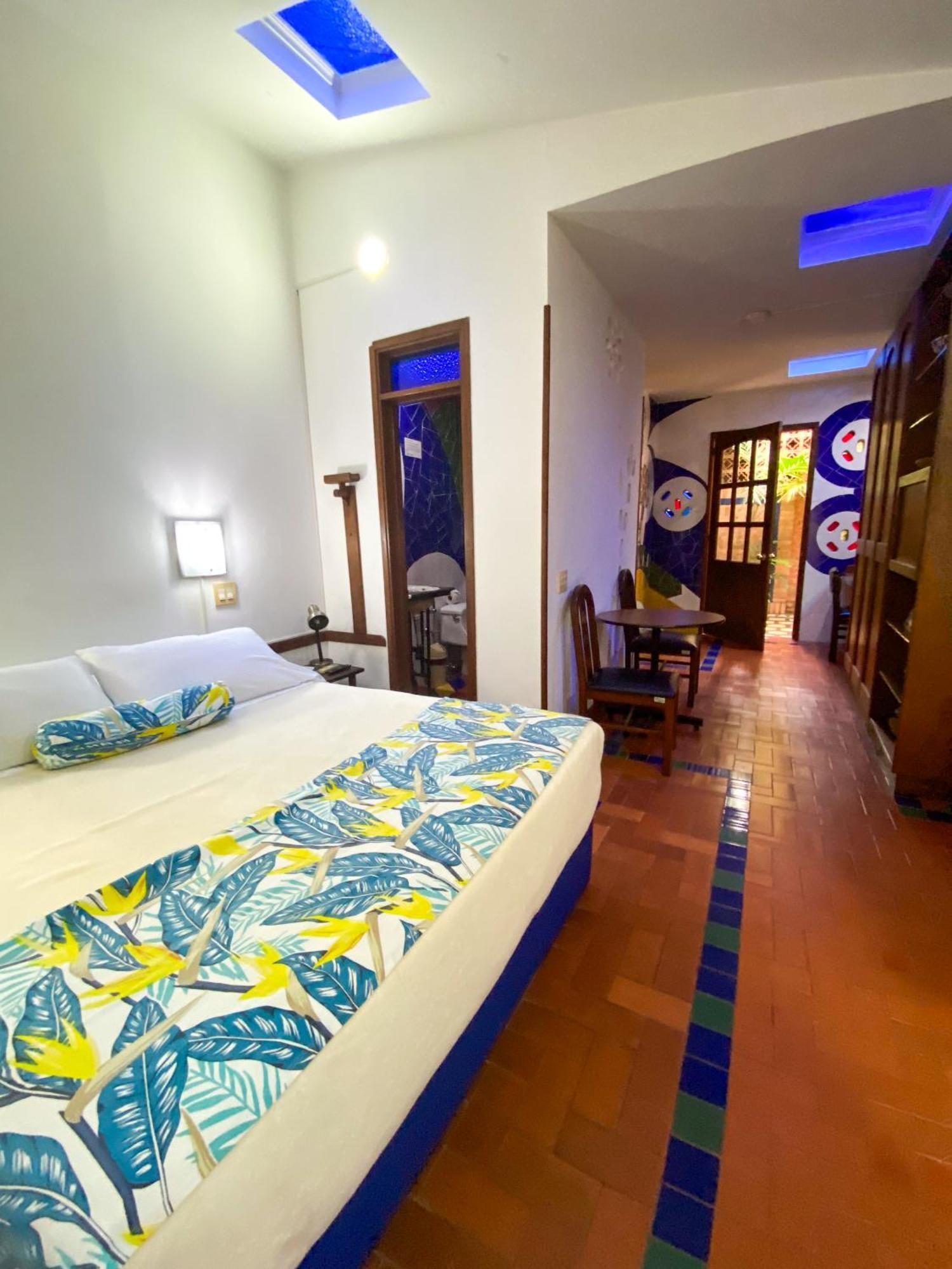 Hotel Casa Santa Monica Norte كالي المظهر الخارجي الصورة